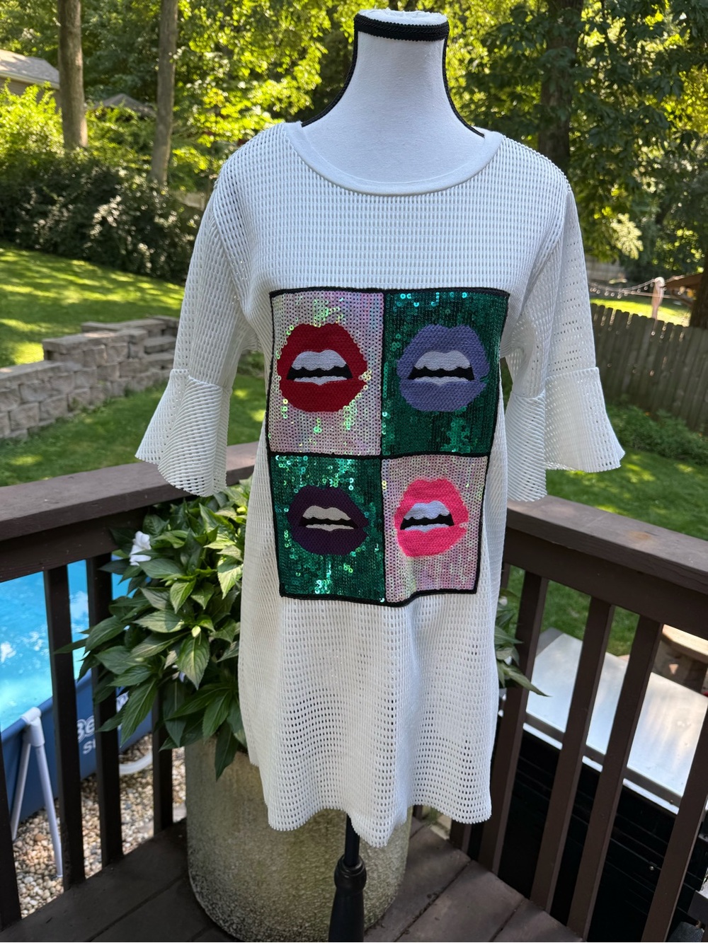 OLE by KOTON Sequins Lips Pop Art Mesh Netting Knit Sheer Top Shirt M Medium